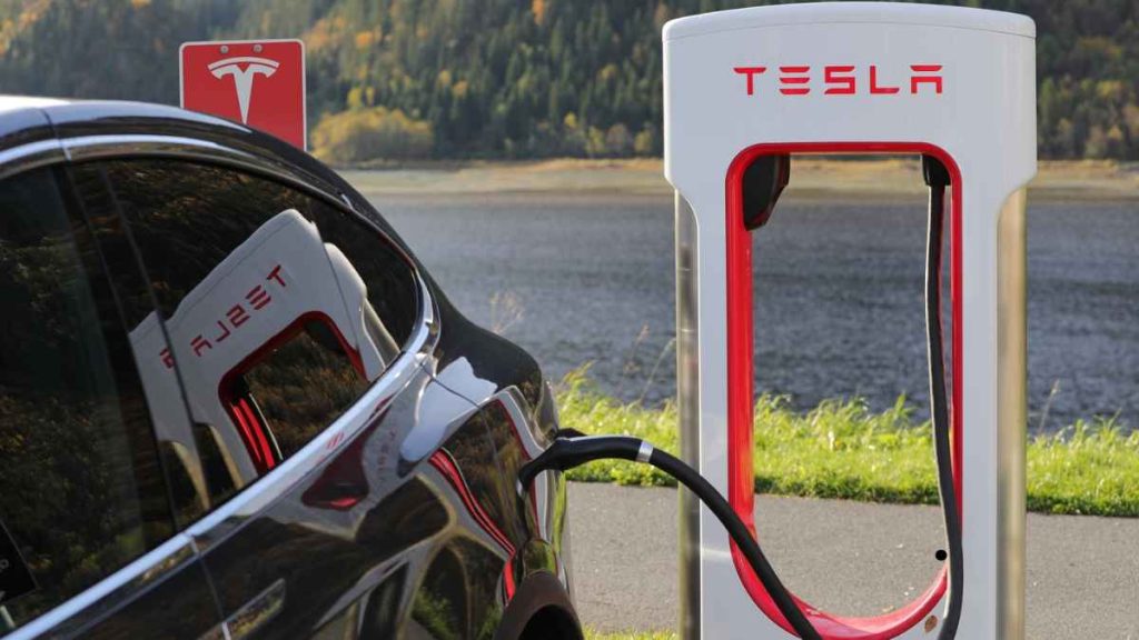 FintechZoom TSLA Stock Tesla News, Analysis & Forecasts